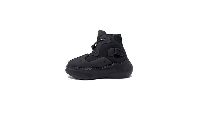 STOMPER - TRIPLE BLACK