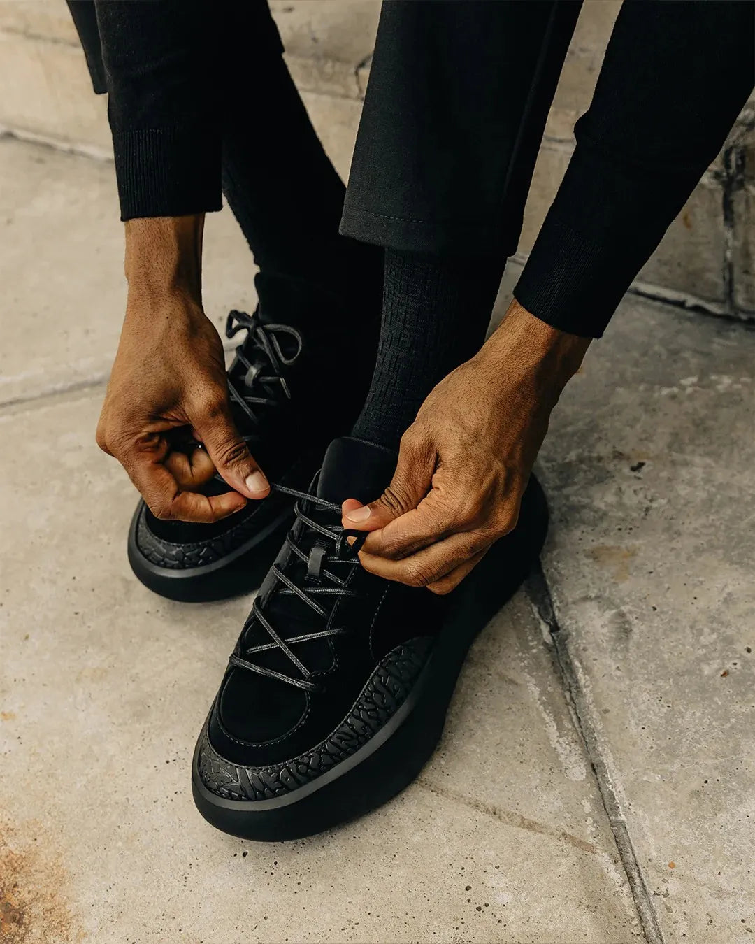 FCTRY Lab OB1 Black AF - Lifestyle Grid Image